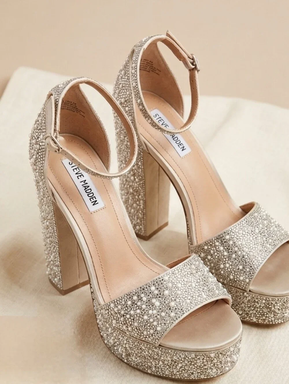 Steve Madden Women's Glam Champagne Pearl Rhinestones Platform Sandals Size 10
